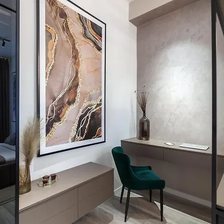 Avangard Franko* Art